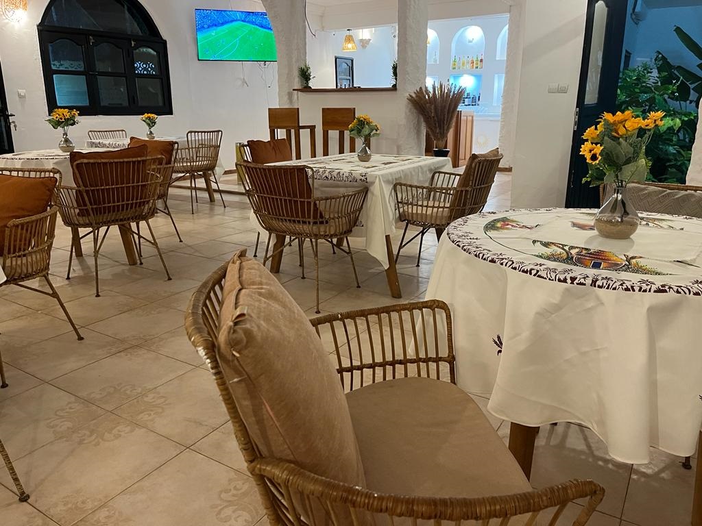 Bannière Hôtel Piscine Restau